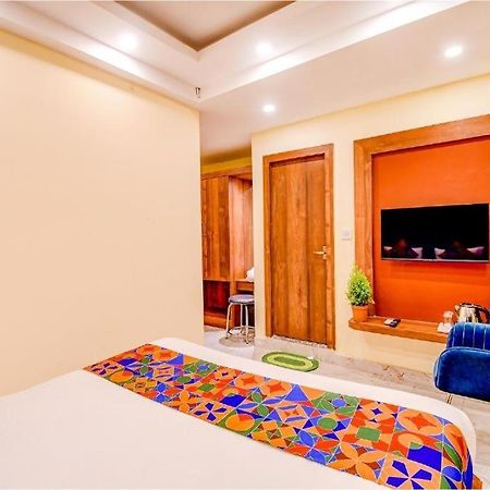 Hotel Aqua Tulip Kolkata Eksteriør bilde