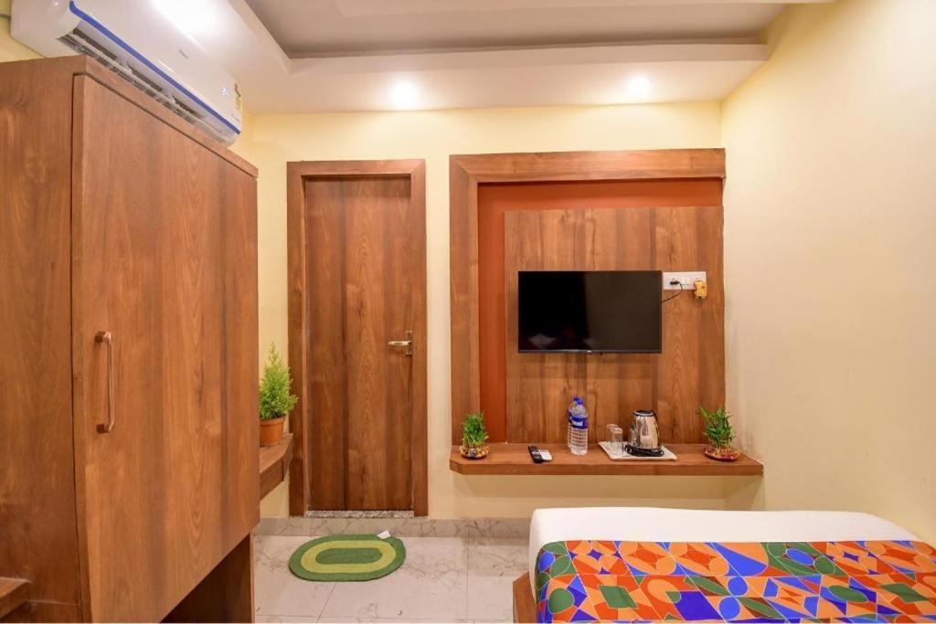 Hotel Aqua Tulip Kolkata Eksteriør bilde