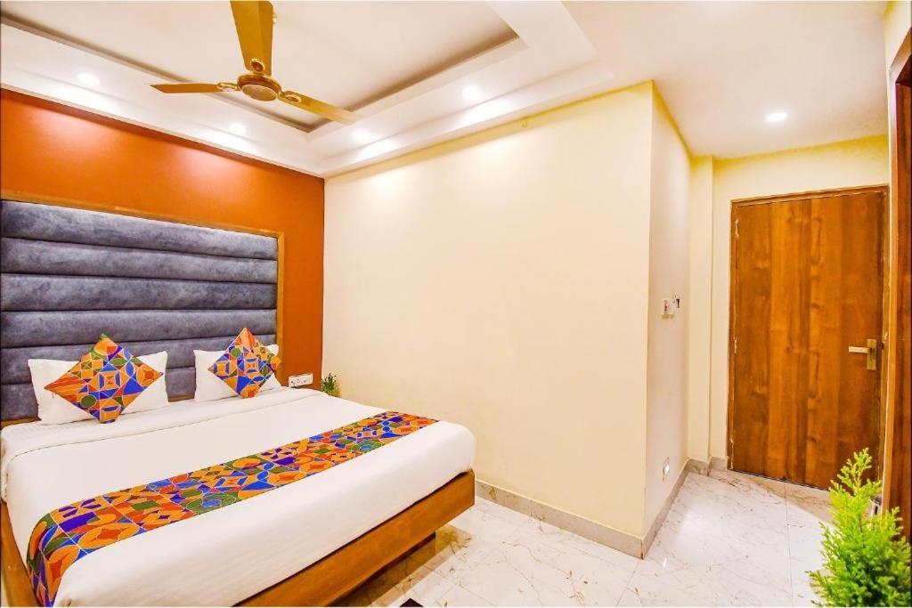 Hotel Aqua Tulip Kolkata Eksteriør bilde