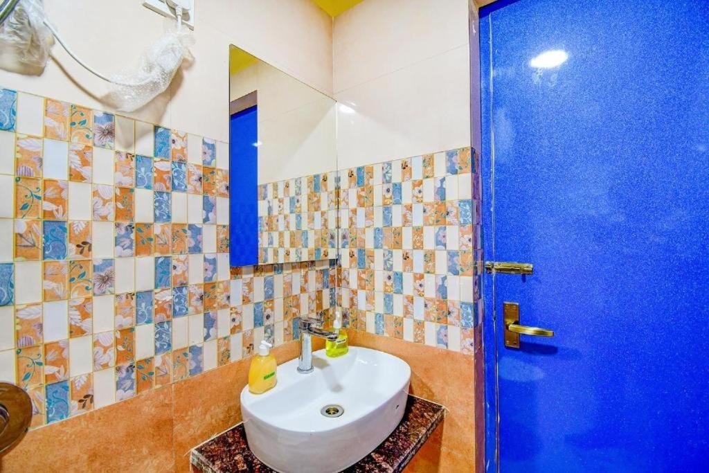 Hotel Aqua Tulip Kolkata Eksteriør bilde